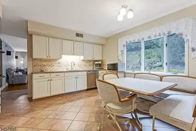 85 Tremont Ter, Wanaque, NJ 07465 - Photo 9