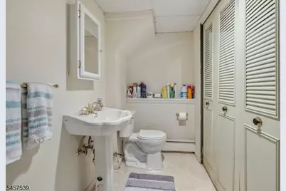 69 Forest Dr, Pequannock Township, NJ 07444 - Photo 29