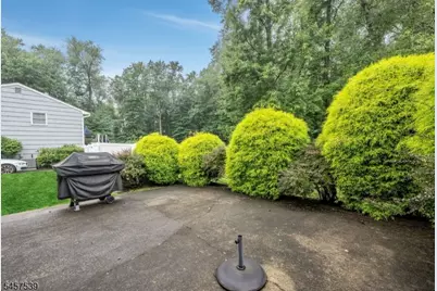 69 Forest Dr, Pequannock Township, NJ 07444 - Photo 33