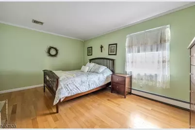 69 Forest Dr, Pequannock Township, NJ 07444 - Photo 23