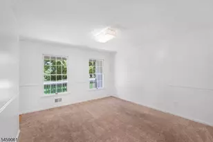 61 Rock Rd, Washington Township, NJ 07853 - Photo 19