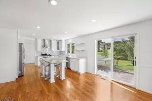 61 Rock Rd, Washington Township, NJ 07853 - Photo 11