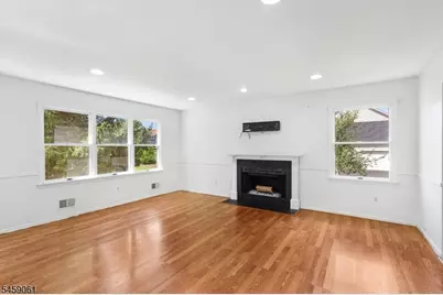 61 Rock Rd, Washington Township, NJ 07853 - Photo 13