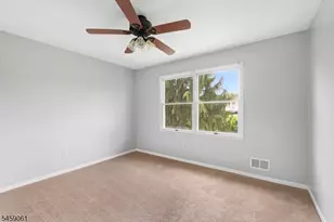 61 Rock Rd, Washington Township, NJ 07853 - Photo 33