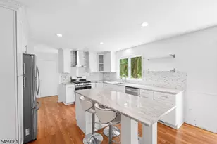 61 Rock Rd, Washington Township, NJ 07853 - Photo 5