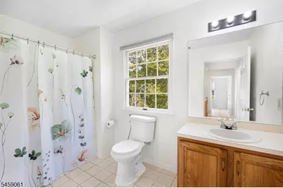 61 Rock Rd, Washington Township, NJ 07853 - Photo 35