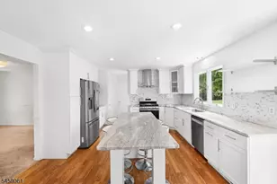 61 Rock Rd, Washington Township, NJ 07853 - Photo 9