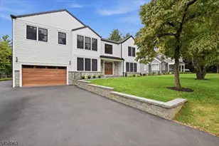 32 Felch Rd, Florham Park, NJ 07932 - Photo 1