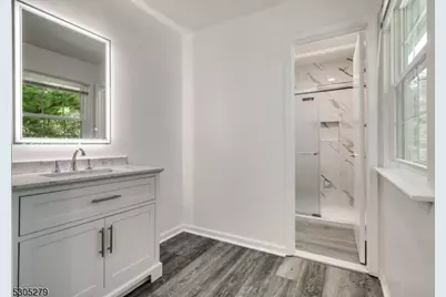 130 Winchester Way, Franklin Township, NJ 08873 - Photo 29