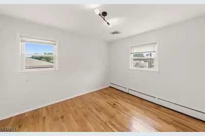 2037 Tampa Ter, Union Township, NJ 07083 - Photo 13