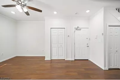 350 Arlington Ave, Jersey City, NJ 07304 - Photo 9