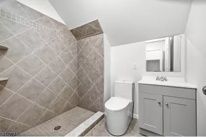 350 Arlington Ave, Jersey City, NJ 07304 - Photo 19