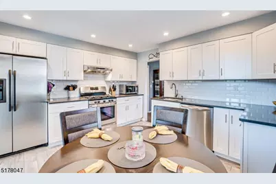 361 Rudolph Ave, Rahway, NJ 07065 - Photo 13