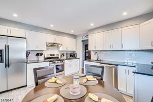 361 Rudolph Ave, Rahway, NJ 07065 - Photo 13