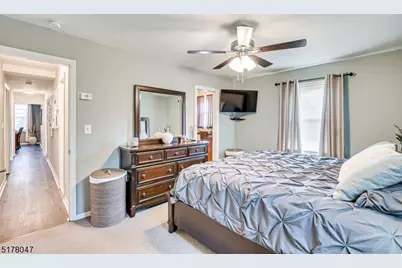 361 Rudolph Ave, Rahway, NJ 07065 - Photo 17