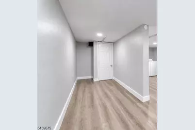 425 Mercer Ave, Roselle, NJ 07203 - Photo 27