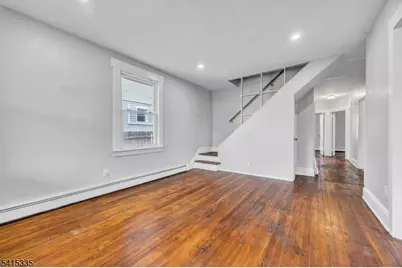 425 Mercer Ave, Roselle, NJ 07203 - Photo 11