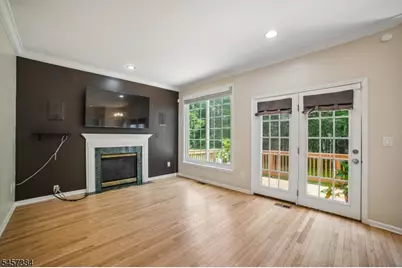 147 Arrowgate Dr, Randolph Township, NJ 07869 - Photo 5