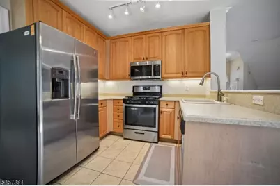 147 Arrowgate Dr, Randolph Township, NJ 07869 - Photo 15
