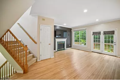 147 Arrowgate Dr, Randolph Township, NJ 07869 - Photo 3