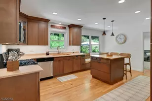 47 Long Ridge Rd, Parsippany, NJ 07869 - Photo 9