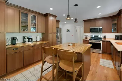 47 Long Ridge Rd, Parsippany, NJ 07869 - Photo 7