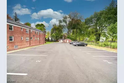 138 Lincoln Street #B4, Montclair, NJ 07042 - Photo 21