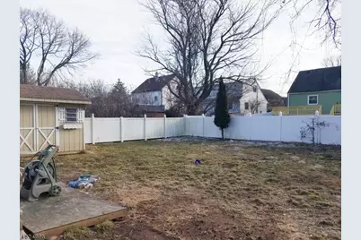 25 Blue Hill Rd, Clifton, NJ 07013 - Photo 9