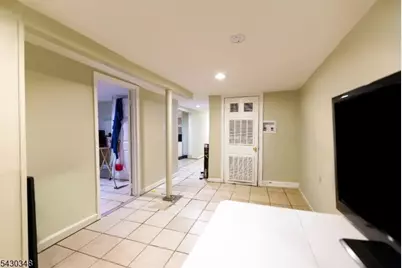 58 11th Ave, Newark, NJ 07107 - Photo 15