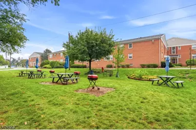 605 Grove St #8, Clifton, NJ 07013 - Photo 21