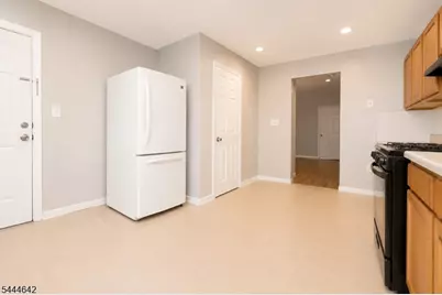 444 S 19th St, Newark, NJ 07103 - Photo 5