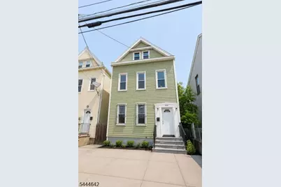 444 S 19th St, Newark, NJ 07103 - Photo 1