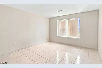 272 Walnut St #5D, Newark, NJ 07105 - Photo 7
