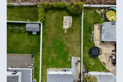 831 Smith St, Linden, NJ 07036 - Photo 17