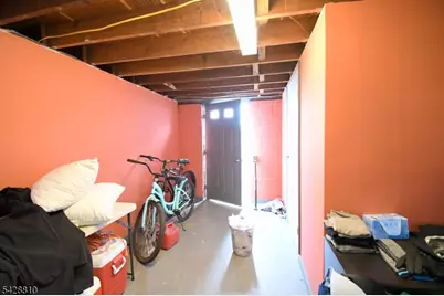831 Smith St, Linden, NJ 07036 - Photo 15