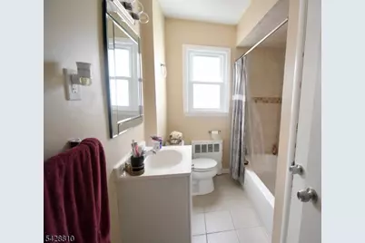 831 Smith St, Linden, NJ 07036 - Photo 9