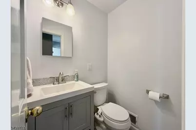 93 Summit Ct, Westfield, NJ 07090 - Photo 11