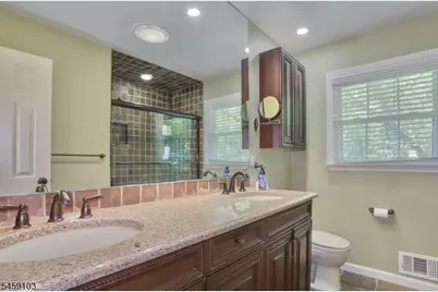 93 Summit Ct, Westfield, NJ 07090 - Photo 21