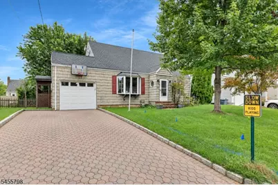 180 Mohawk Dr, Cranford Township, NJ 07016 - Photo 3