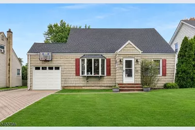 180 Mohawk Dr, Cranford Township, NJ 07016 - Photo 1