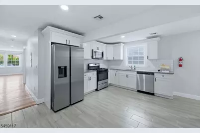 428 Valley St, Orange, NJ 07050 - Photo 3