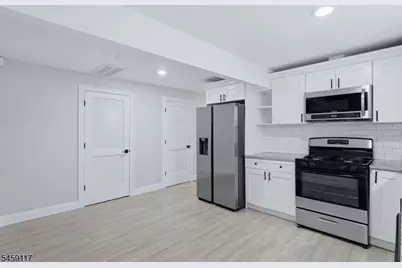 428 Valley St, Orange, NJ 07050 - Photo 5
