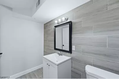 428 Valley St, Orange, NJ 07050 - Photo 11