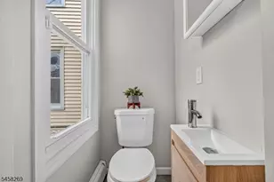 265-7 Sanford St, East Orange, NJ 07018 - Photo 9