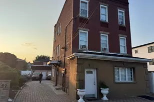 557 E Curtis St, Linden, NJ 07036 - Photo 1