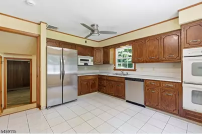 1170 Easton Ave, Franklin Township, NJ 08873 - Photo 15