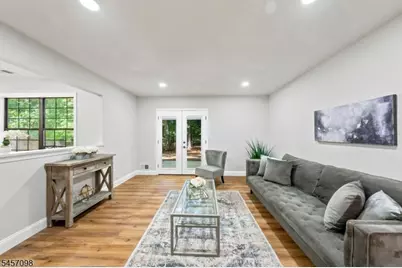 7 Mystic Cv, Howell Township, NJ 07728 - Photo 3