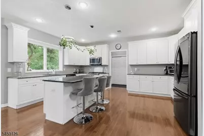 18 Puddingstone Rd, Parsippany, NJ 07950 - Photo 15