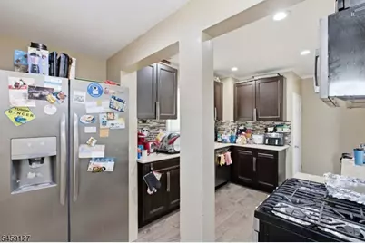 305 Stockton Ave, Roselle, NJ 07203 - Photo 11