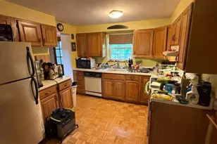 11 Skytop Rd, Hopatcong, NJ 07821 - Photo 9